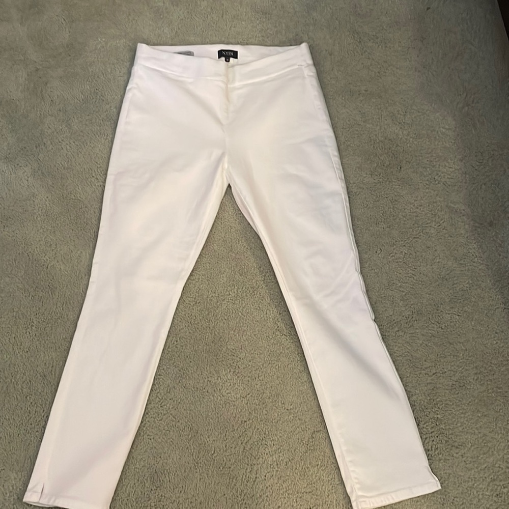 NYDJ NWOT Alina white pants